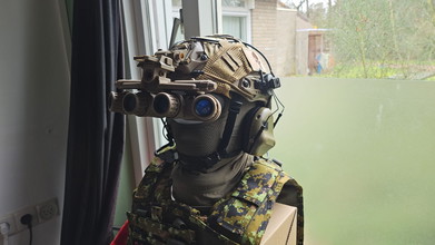 Image pour Helm met Communicatie, Nightvision Dummy en Strobe Light
