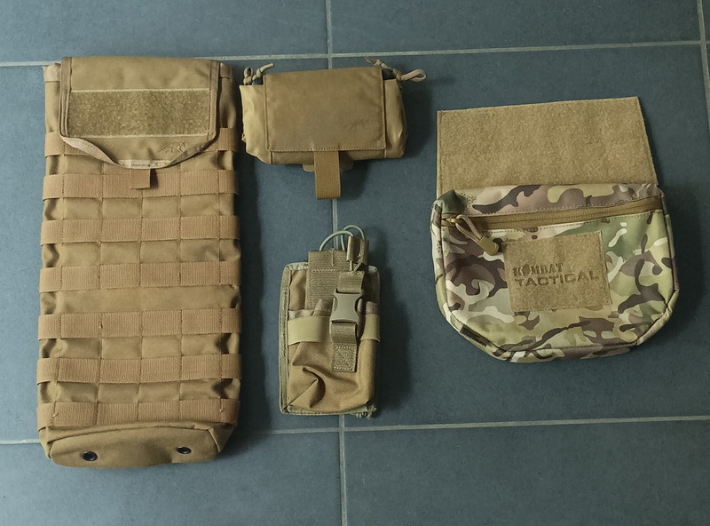 Imagen 1 de diverse pouches coyote MOET WEG!