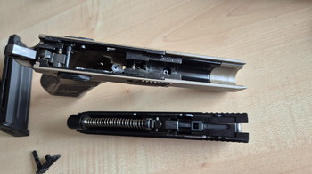 Bild 4 für KJW licensed CZ-P09 Duty Tan met 2 magazijnen