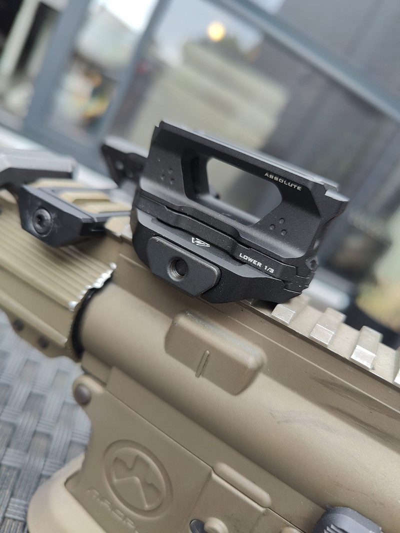 Image 1 for Strike Industries - Offset mount & Aimpoint riser