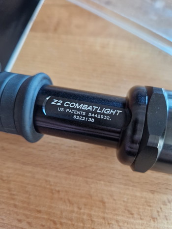 Bild 4 für Genuine Surefire Z2 combat light