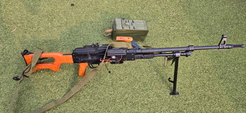 Afbeelding 2 van Servische kit 90's + A&K PKM