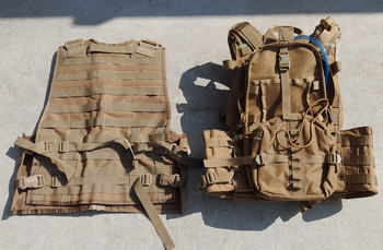 Image 2 for Plate carrier en tactical vest