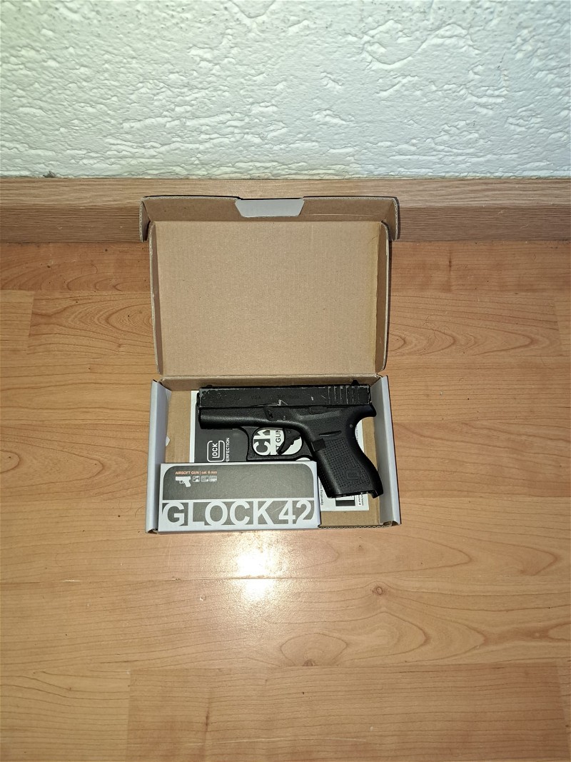 Afbeelding 1 van Glock 42