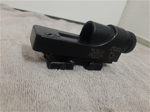 Image pour Trijicon Relfex red dot