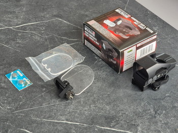Imagen 3 de Red Dot Swiss Arms Compact Red & Green + 2x scopeprotectors