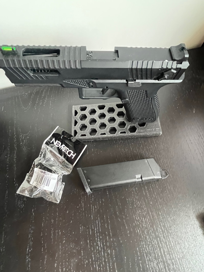 Image 1 pour SSP-18 Novritsch Glock+hammer unit