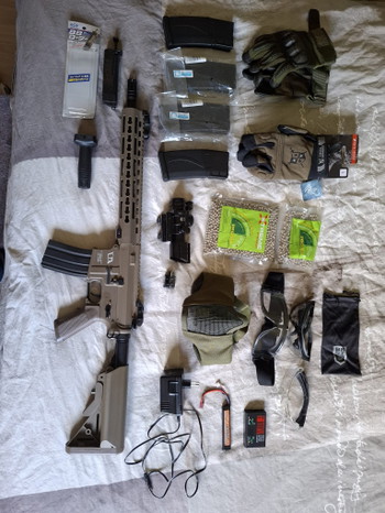 Bild 2 für M4 kit with accessories