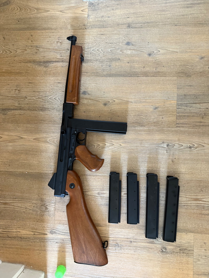 Image 1 for Thompson aeg