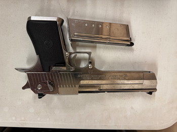 Image 2 for Dessert eagle