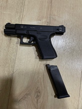 Imagen para Glock 23 semi/full auto + valise