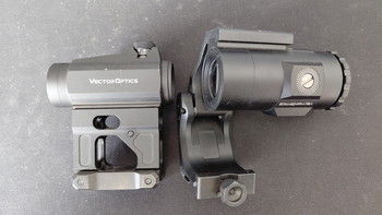 Imagen 2 de Vector Oprics met Unity mounts