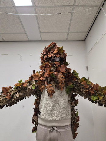 Imagen 2 de Customized 3D Leaf Shoulderpiece 2.0 en 3D Ghillie Suit en Sniper Boonie met extra Leaves en andere Camo Accessories