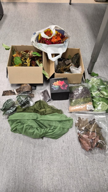 Imagen 6 de Customized 3D Leaf Shoulderpiece 2.0 en 3D Ghillie Suit en Sniper Boonie met extra Leaves en andere Camo Accessories