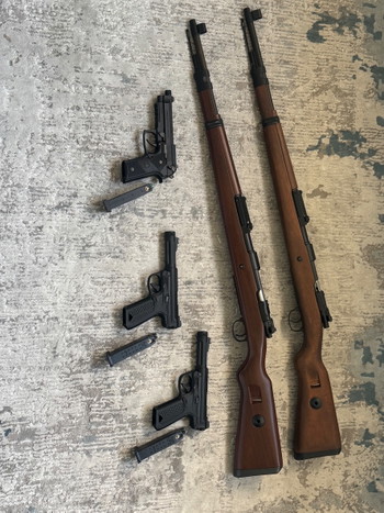 Image 3 for 2 snipers, 3 pistols, accessories