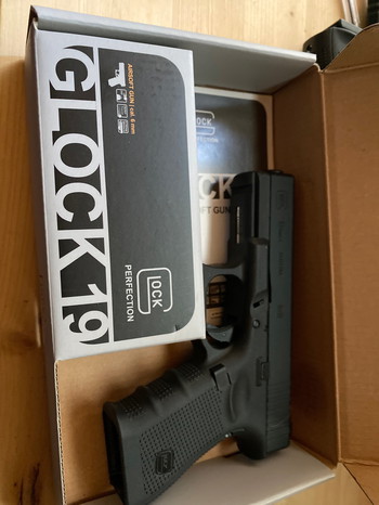 Image 4 for Glock 19 Gen4 GBB