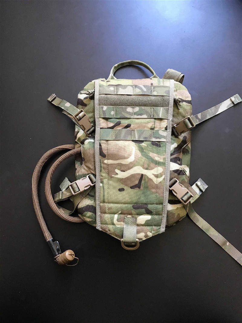 Image 1 for source 3L hydration pack