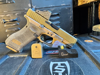 Image 2 for Umarex Glock 19-X