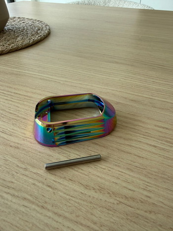 Imagen 3 de Hi-Capa Magwell Rainbow merk CowCow