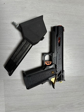 Afbeelding 2 van Custom Tokyo Marui Hi-Capa 5.1 Gold Match HPA (Eurotactics) | Upgraded