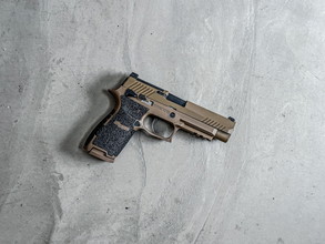 Image for SIG SAUER M17 GBB (Tan)