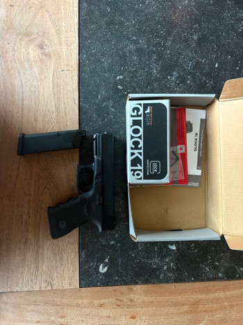 Image 5 for Glock 19 gaz