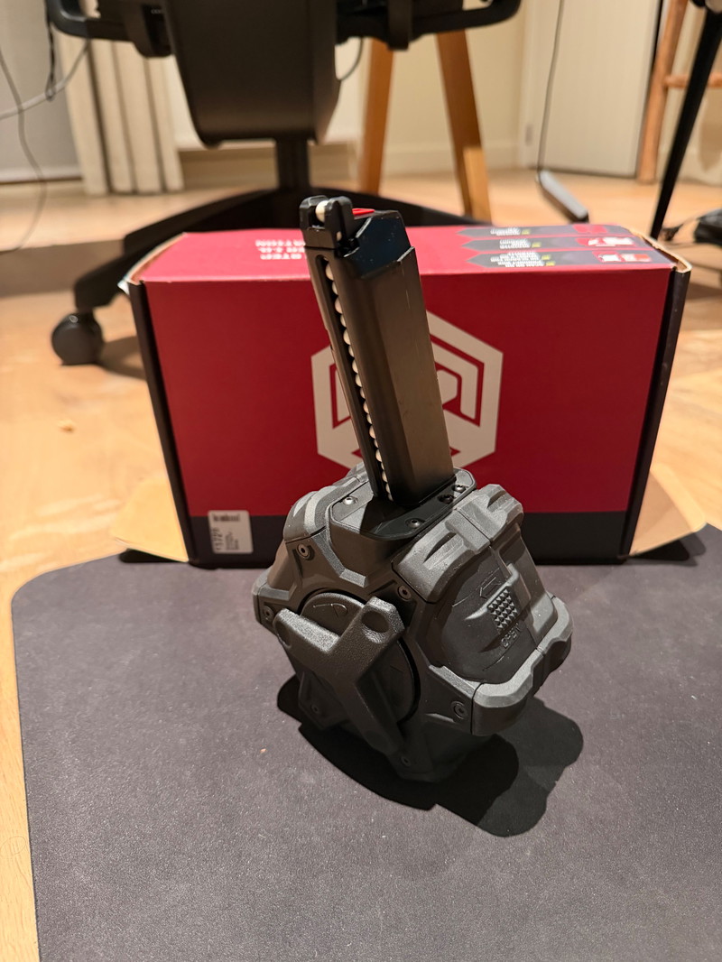 Imagen 1 de AW CUSTOMS 350rds GAS DRUM MAG (AAP-01/GLOCK)