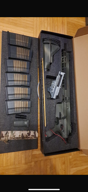 Afbeelding 2 van E&C SMR28 de Begadi (type M110A1)