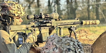 Afbeelding 3 van E&C SMR28 de Begadi (type M110A1)