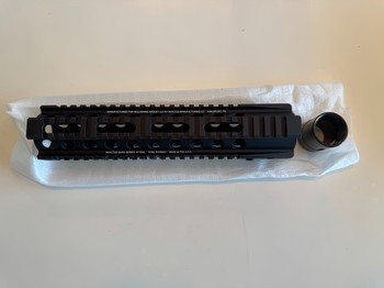 Image 2 for 10 inch Invictus Quad Rail - Wolverine Airsoft