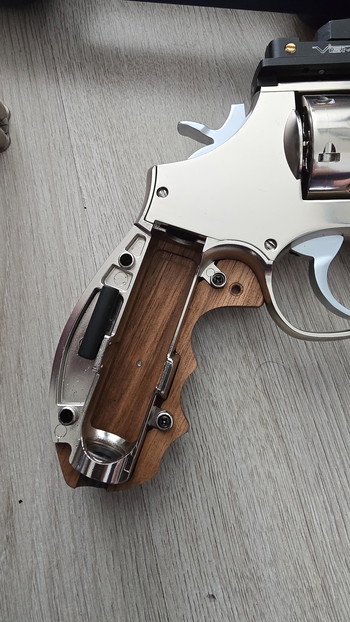 Afbeelding 5 van ARES Revolver 2