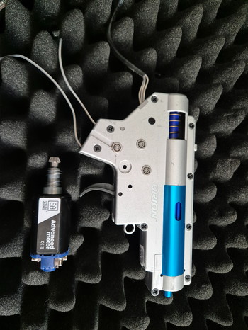 Afbeelding 2 van Nieuw specna arms gearbox+motor met mosfet