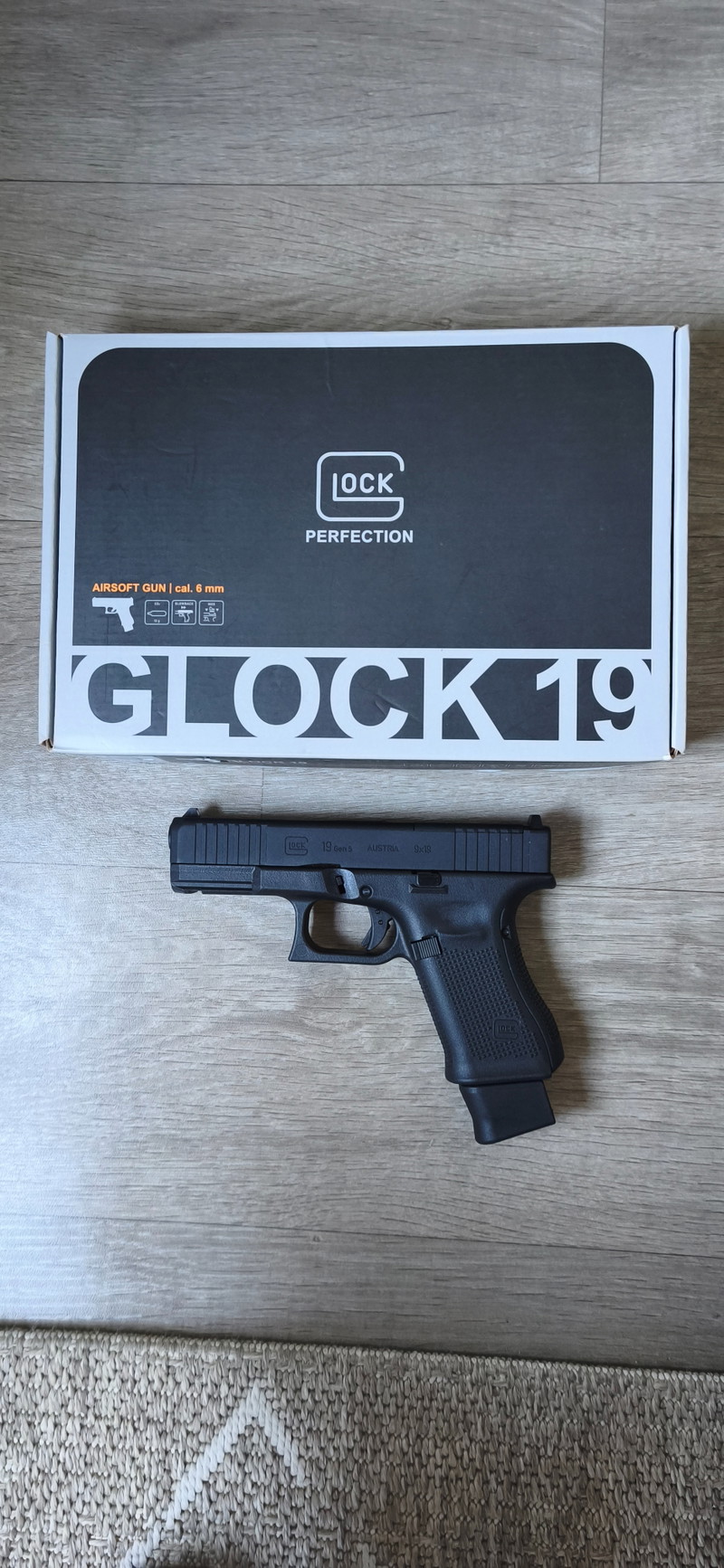Image 1 for UMAREX Glock 19 GBB mos gen5
