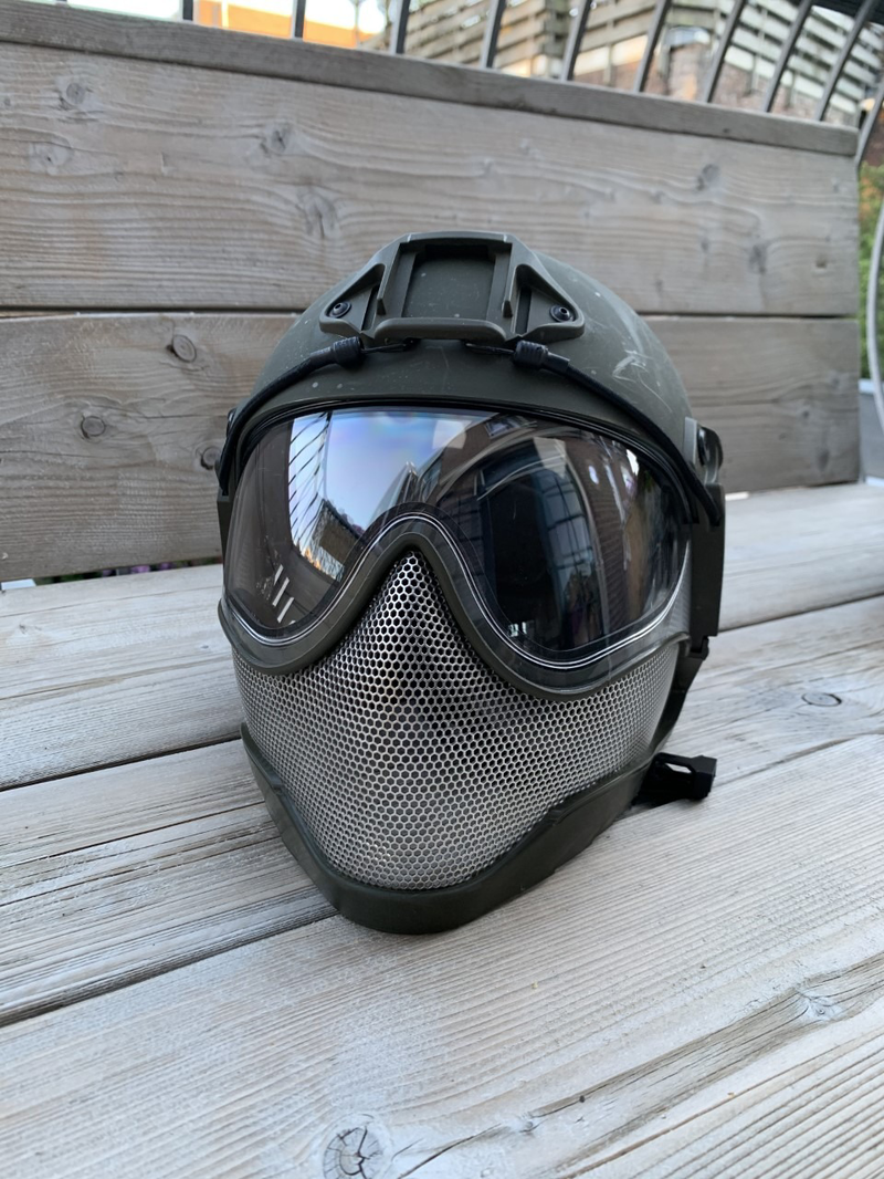 Bild 1 für Warq Airsoft Helm