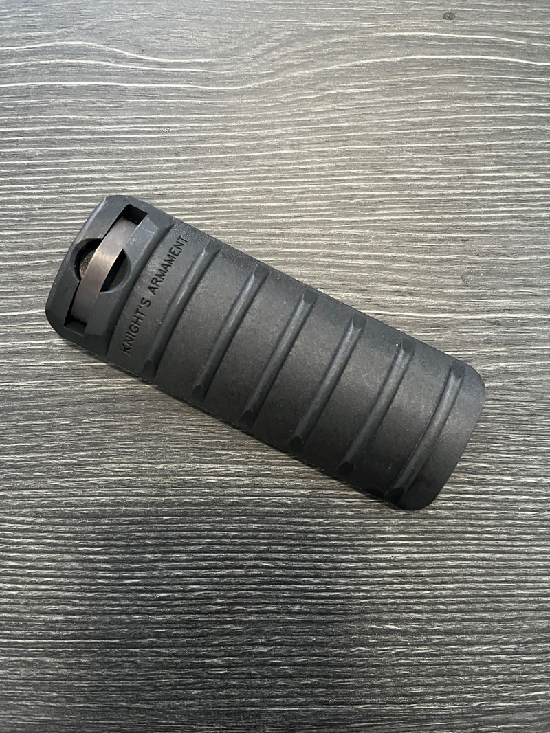 Image 1 for Original KAC Knights Armament Picatinny Handguard Rail Cover 6 rib AR15