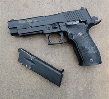 Image 2 for Cybergun sig sauer p226 x-five