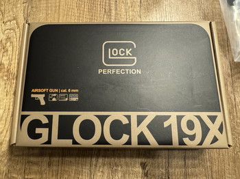 Afbeelding 7 van VFC Glock 19X Airsoft mit Metallschlitten GBB 6mm BB Coyote Tan