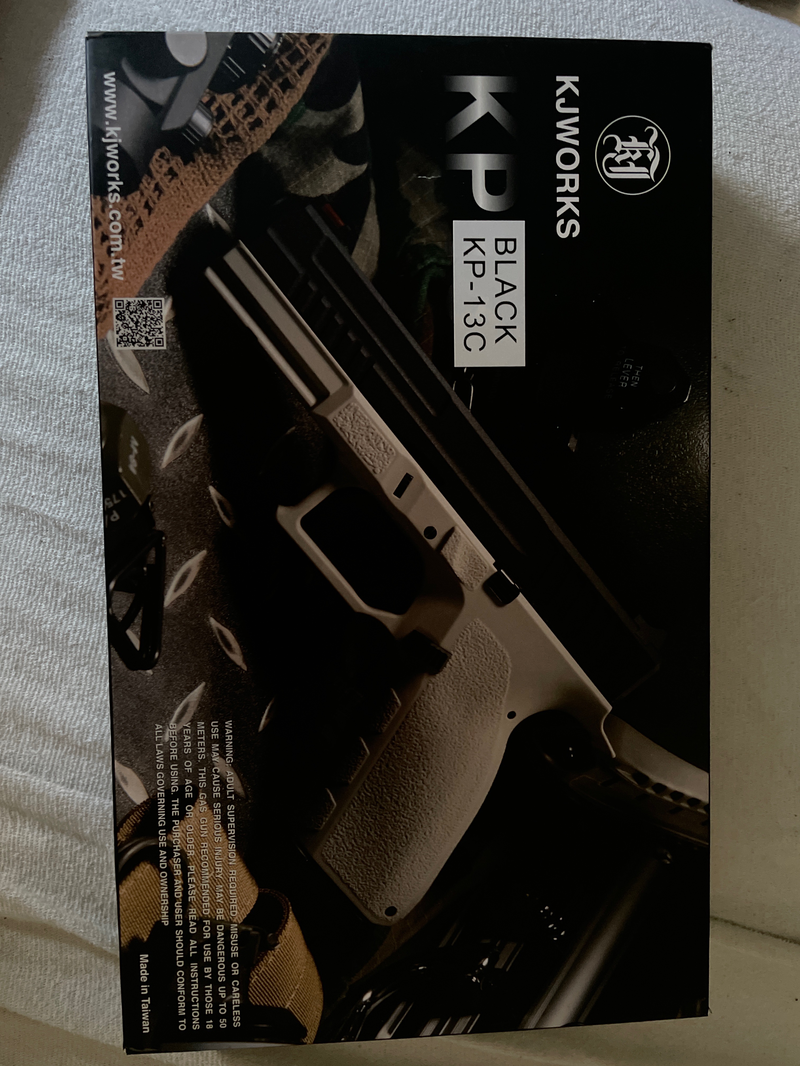 Image 1 for Kjw glock black/gold