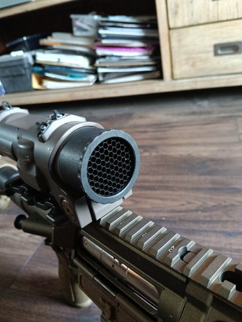 Afbeelding 4 van (AEG) DMR + Scope + Bipod + Silencer + Midcaps + Scope protector