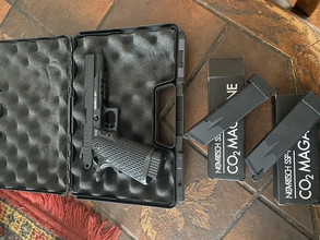 Image for Novritsch SSP1 blowback inclusief twee extra Co2 Mags en original novritsch case