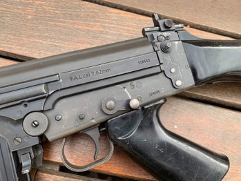 Image 4 for VFC FN FAL with steel and real parts