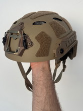 Bild für Emerson copy Ops-Core FAST SF Helmet