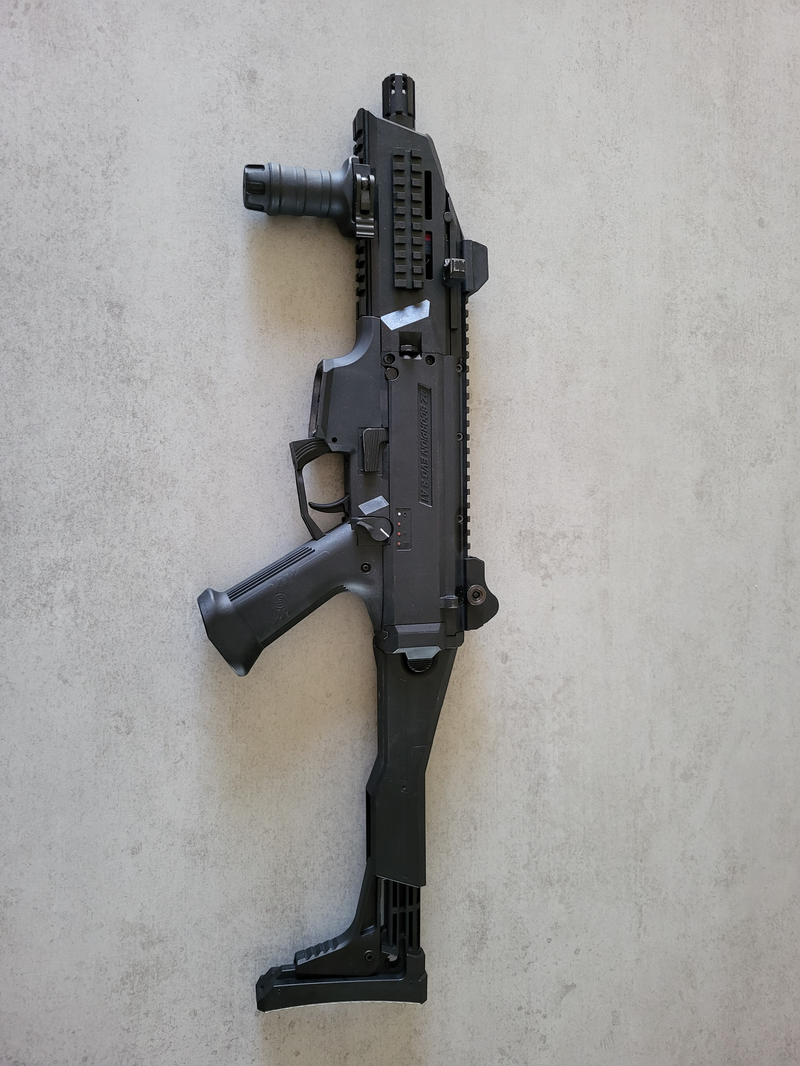 Bild 1 für Scorpion evo 3 a1