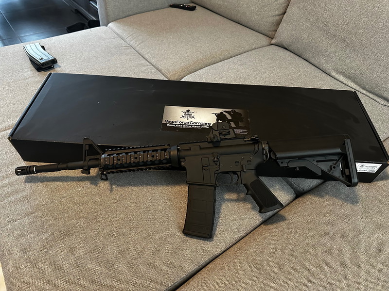 Image 1 pour VFC M4 RIS GBBR - 3 magazijnen