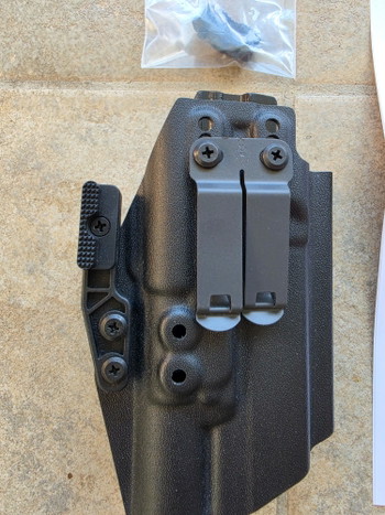 Image 3 for holster iwb glock 17/47 + Surefire X300UN