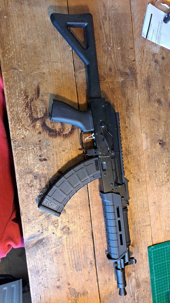 Afbeelding 2 van Cyma ak 105 custom met upgrades