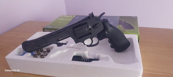 Afbeelding 2 van Revólver Airsoft DAN WESSON 8