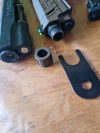 Imagen 2 de Custom hi-capa tm/vorsk met extra upper