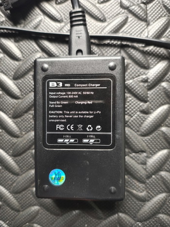 Afbeelding 4 van Lipo accu lader