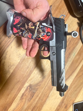 Image 2 pour TM Hi-Capa met HPA fles + adapter + STORM Regulator